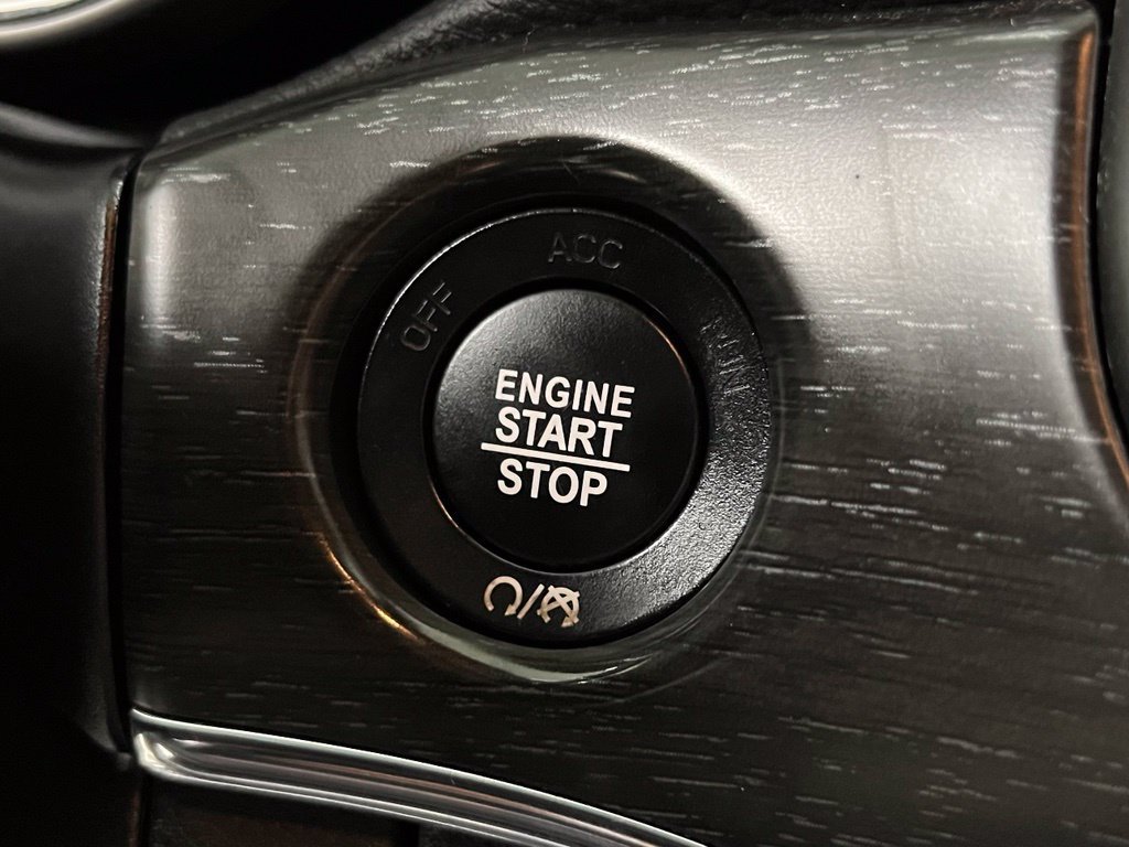 Used 2018 Jeep Grand Cherokee Limited AWD/4WD image 34
