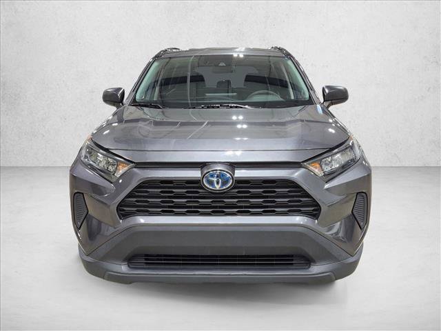 Used 2020 Toyota RAV4 LE AWD/4WD image 2