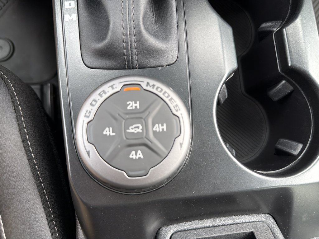 Used 2025 Ford Bronco Badlands AWD/4WD image 29