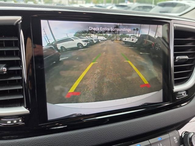 Used 2023 Chrysler Pacifica Touring-L FWD image 25