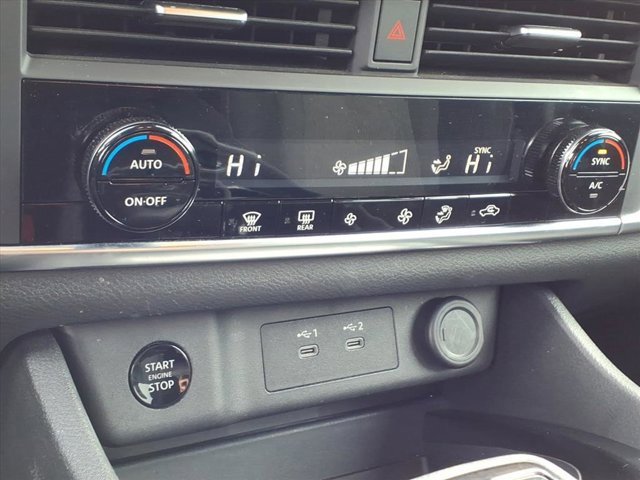 Used 2024 Nissan Rogue SV image 14