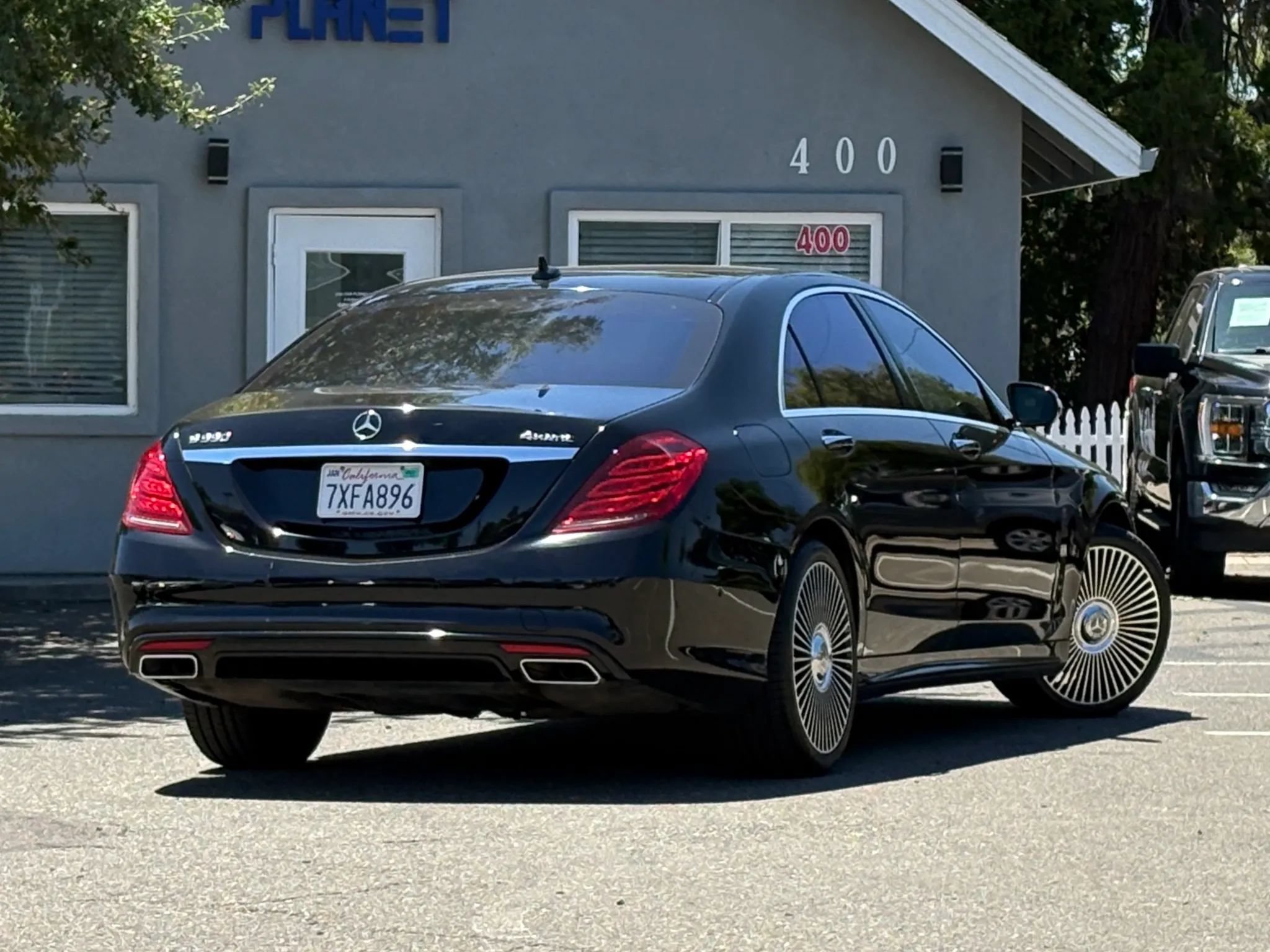 Used 2015 Mercedes-Benz S 550 4MATIC Sedan image 5