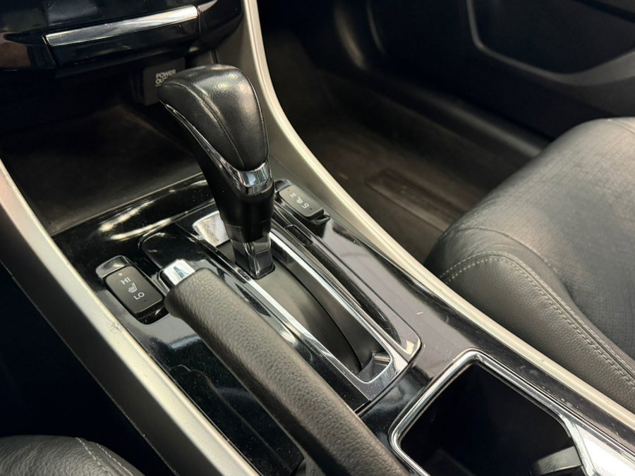 Used 2017 Honda Accord Touring image 41