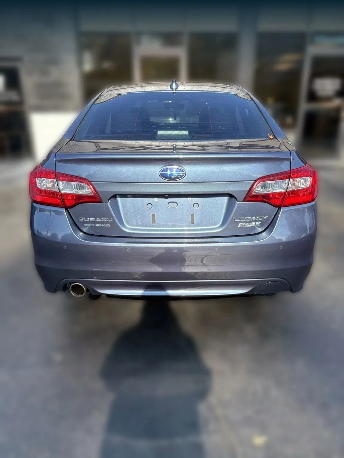 Used 2017 Subaru Legacy 2.5i Limited image 5