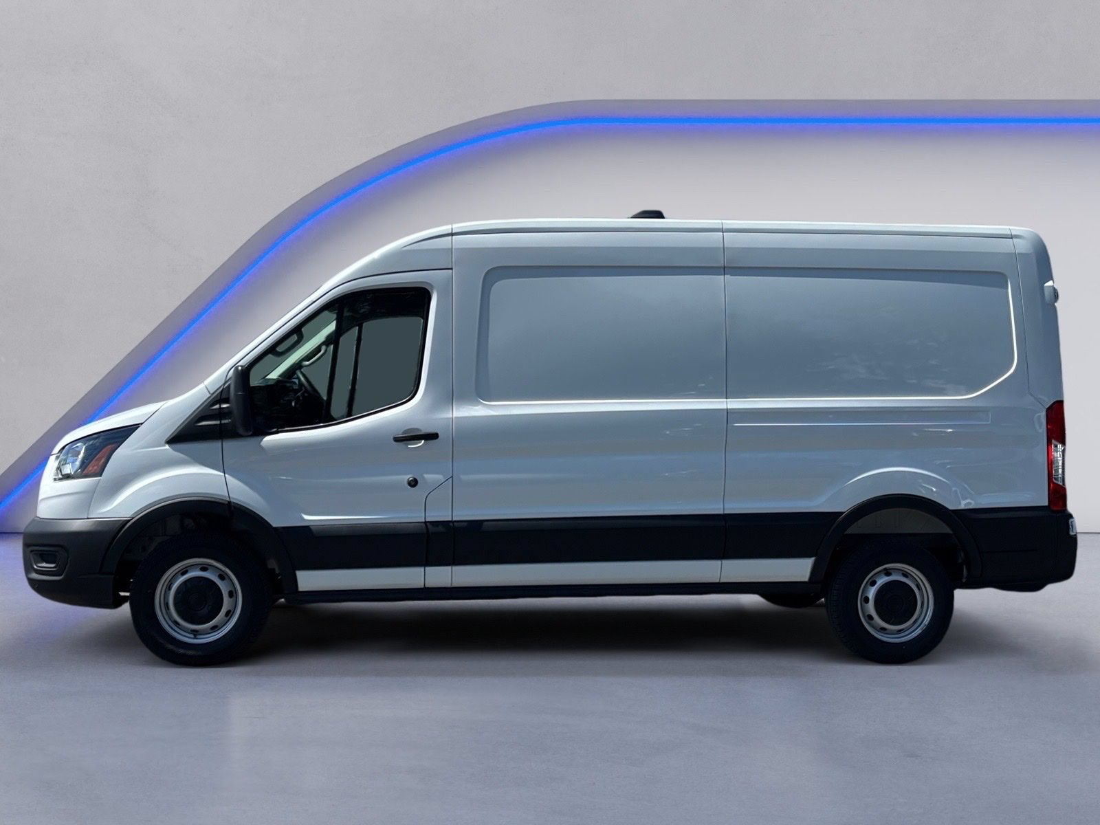 New 2026 Ford Transit 250 148 Medium Roof w/ Load Area Protection Package RWD image 10