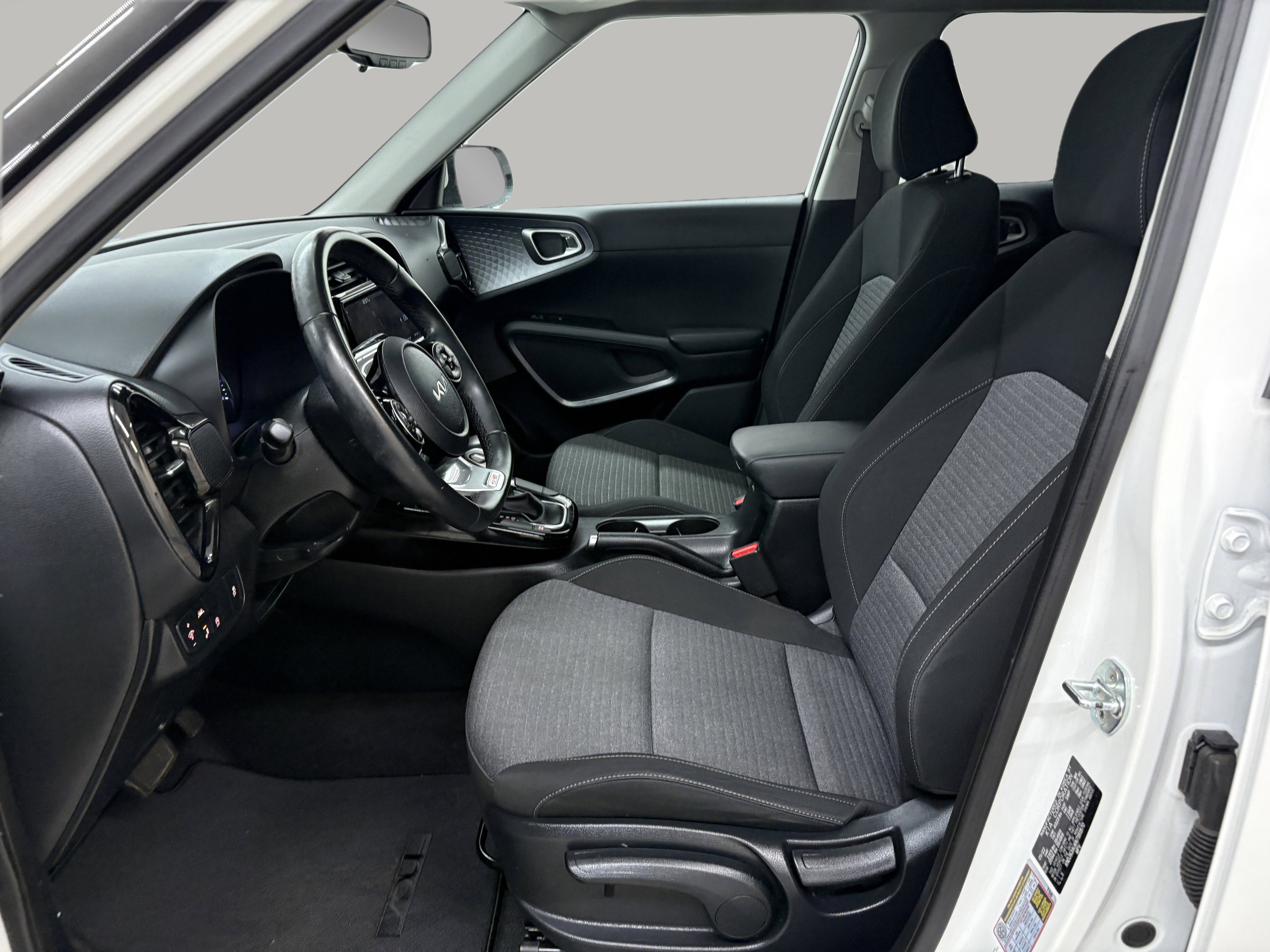 Used 2022 Kia Soul GT-Line image 11