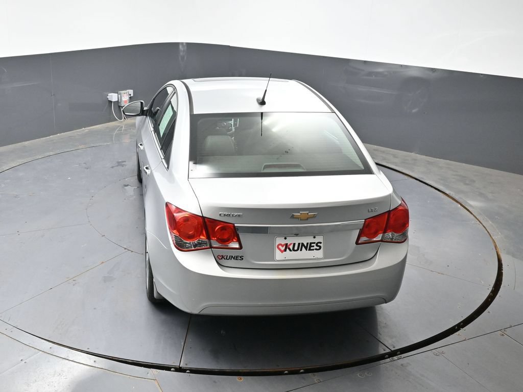 Used 2013 Chevrolet Cruze LTZ FWD image 48