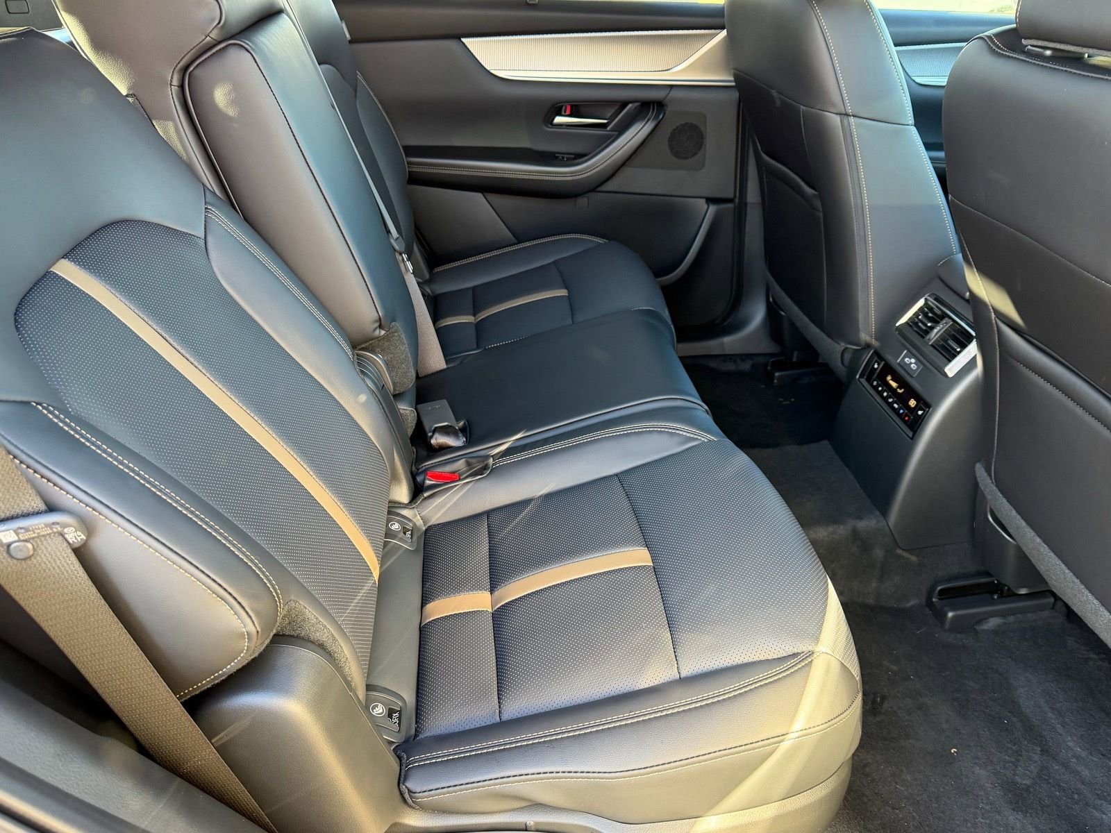 New 2026 MAZDA CX-70 3.3 Turbo S w/ Premium Package image 16