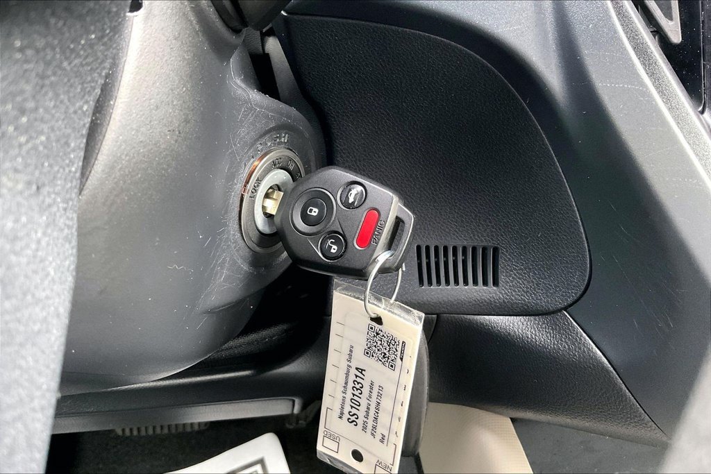 Certified 2025 Subaru Forester AWD/4WD image 14
