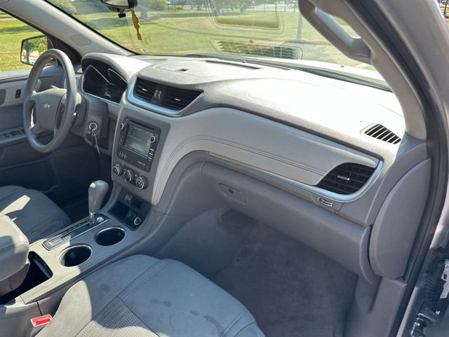 Used 2015 Chevrolet Traverse LS FWD image 26