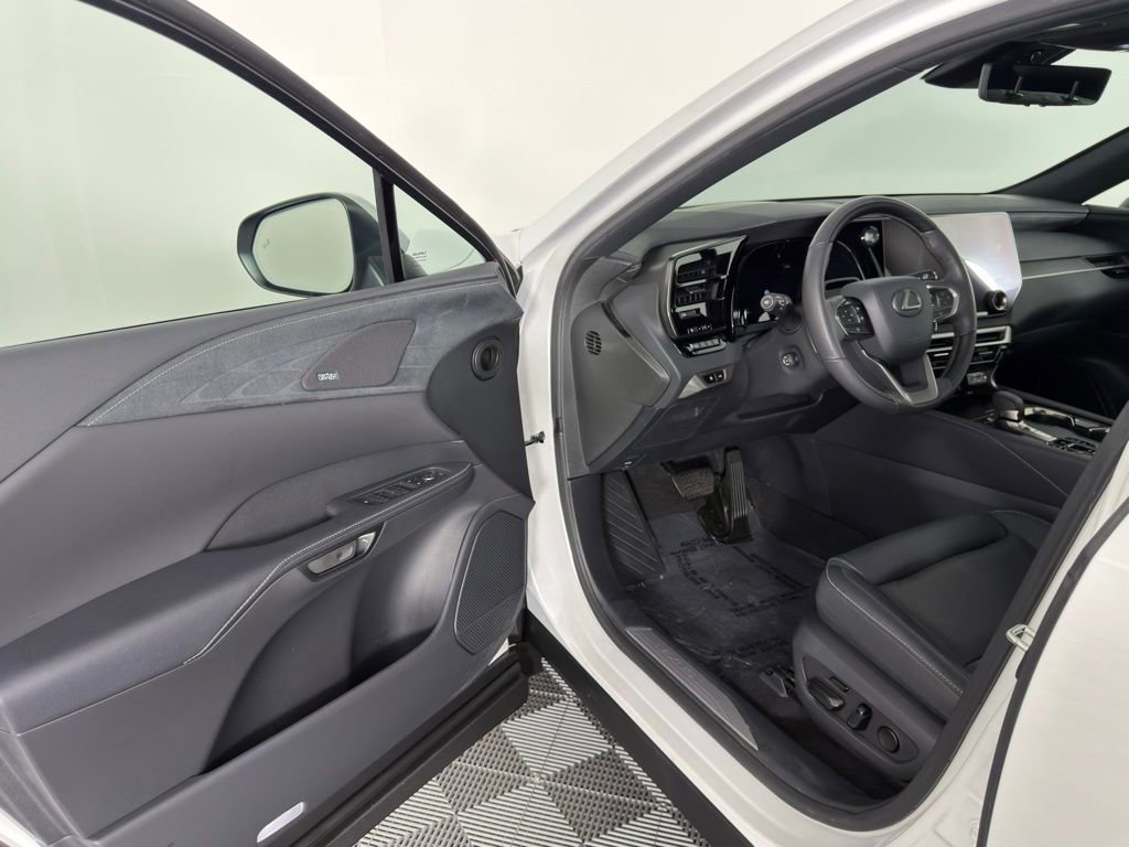 Used 2024 Lexus RX 350 AWD image 10