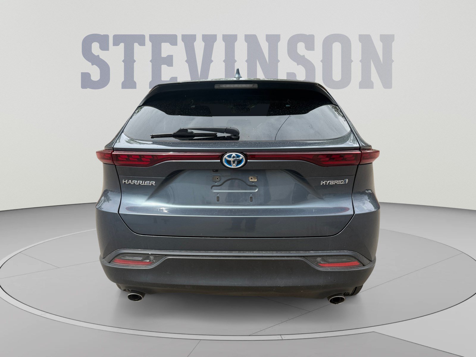 Used 2022 Toyota Venza LE AWD/4WD image 4