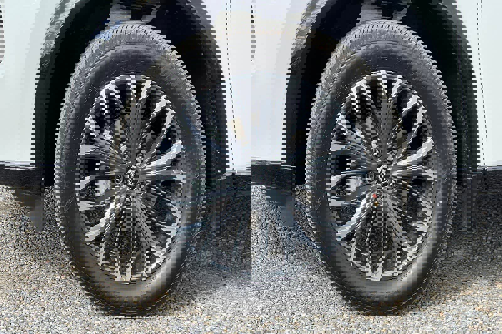 New 2026 Nissan Rogue Platinum image 33