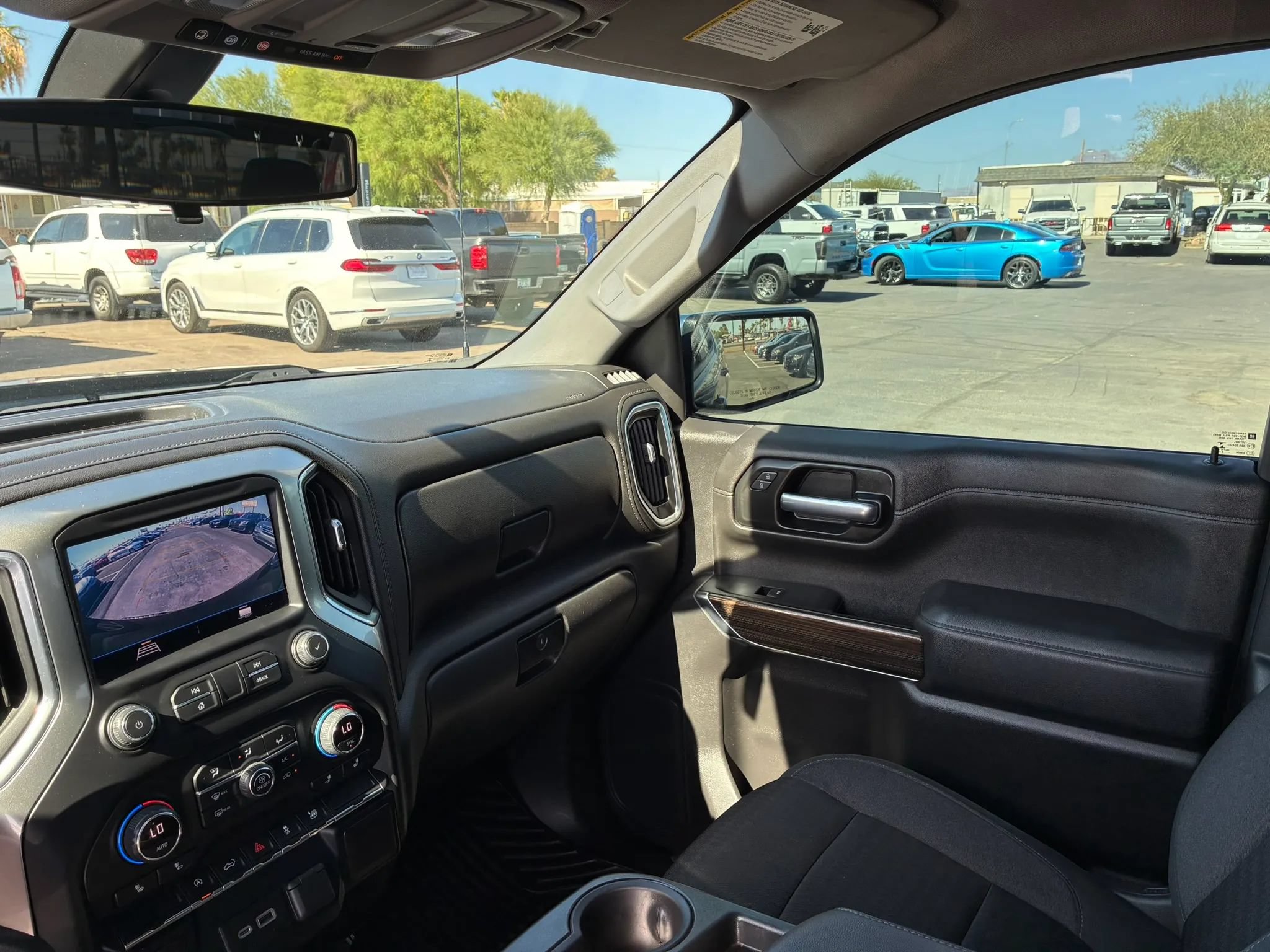 Used 2021 Chevrolet Silverado 1500 LT w/ LPO, Dark Essentials Package RWD image 26