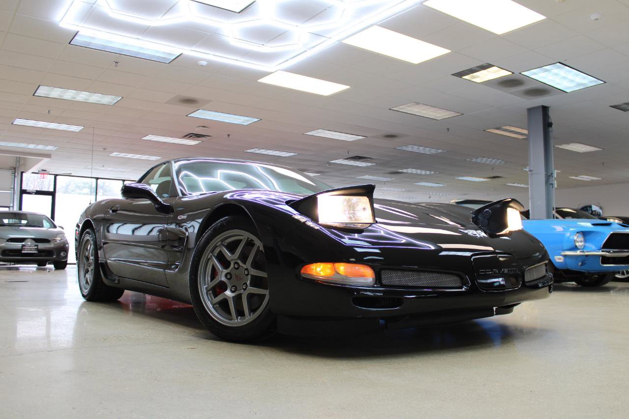 Used 2003 Chevrolet Corvette Z06 w/ Memory Package, 3 Drivers image 2