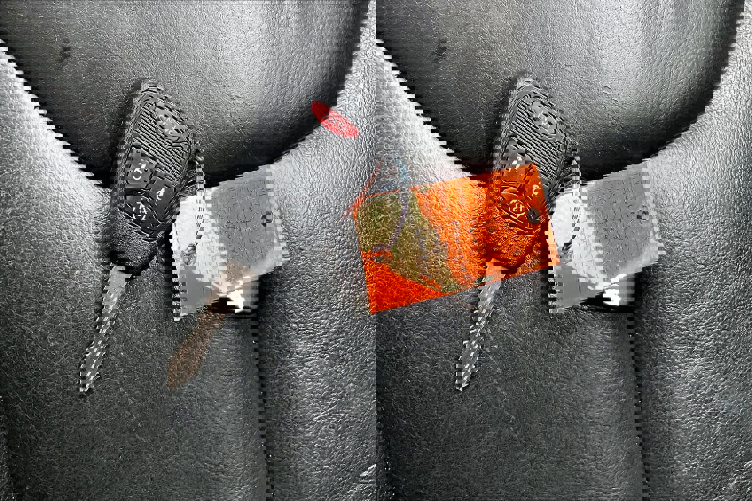 Used 2015 Jeep Wrangler Unlimited Sahara w/ Dual Top Group image 15