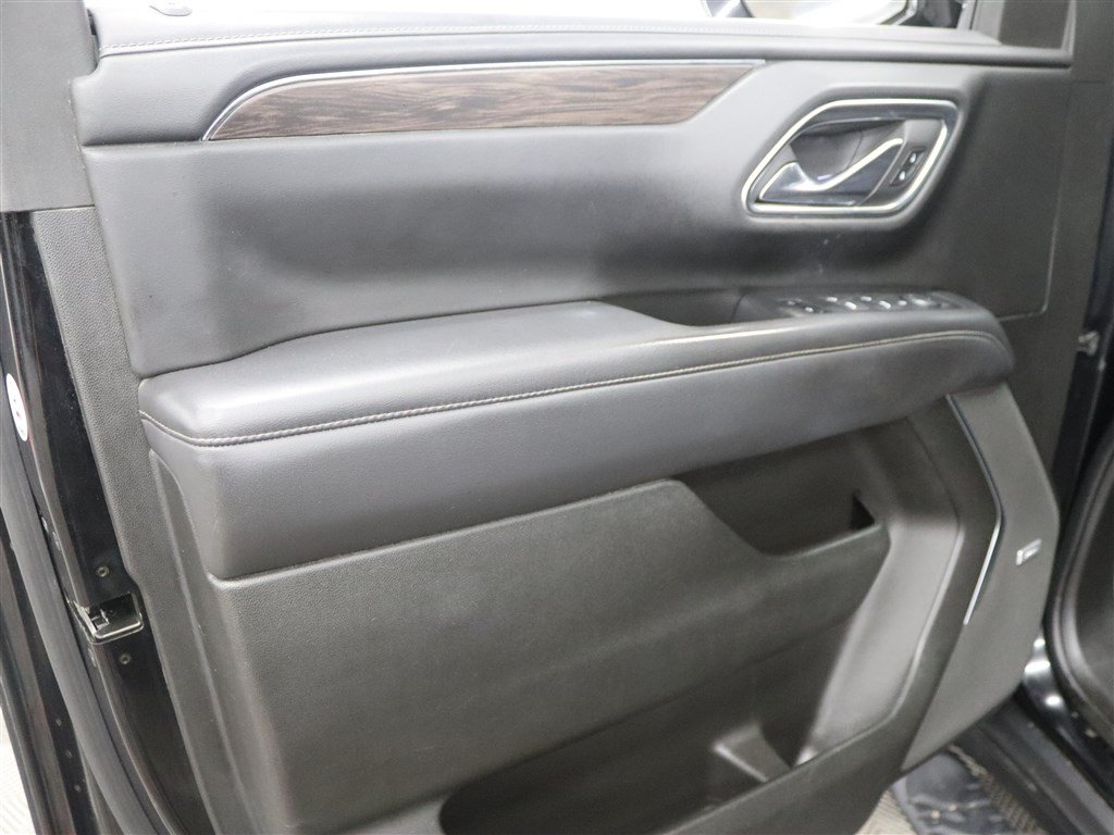 Used 2021 Chevrolet Tahoe Z71 AWD/4WD image 15