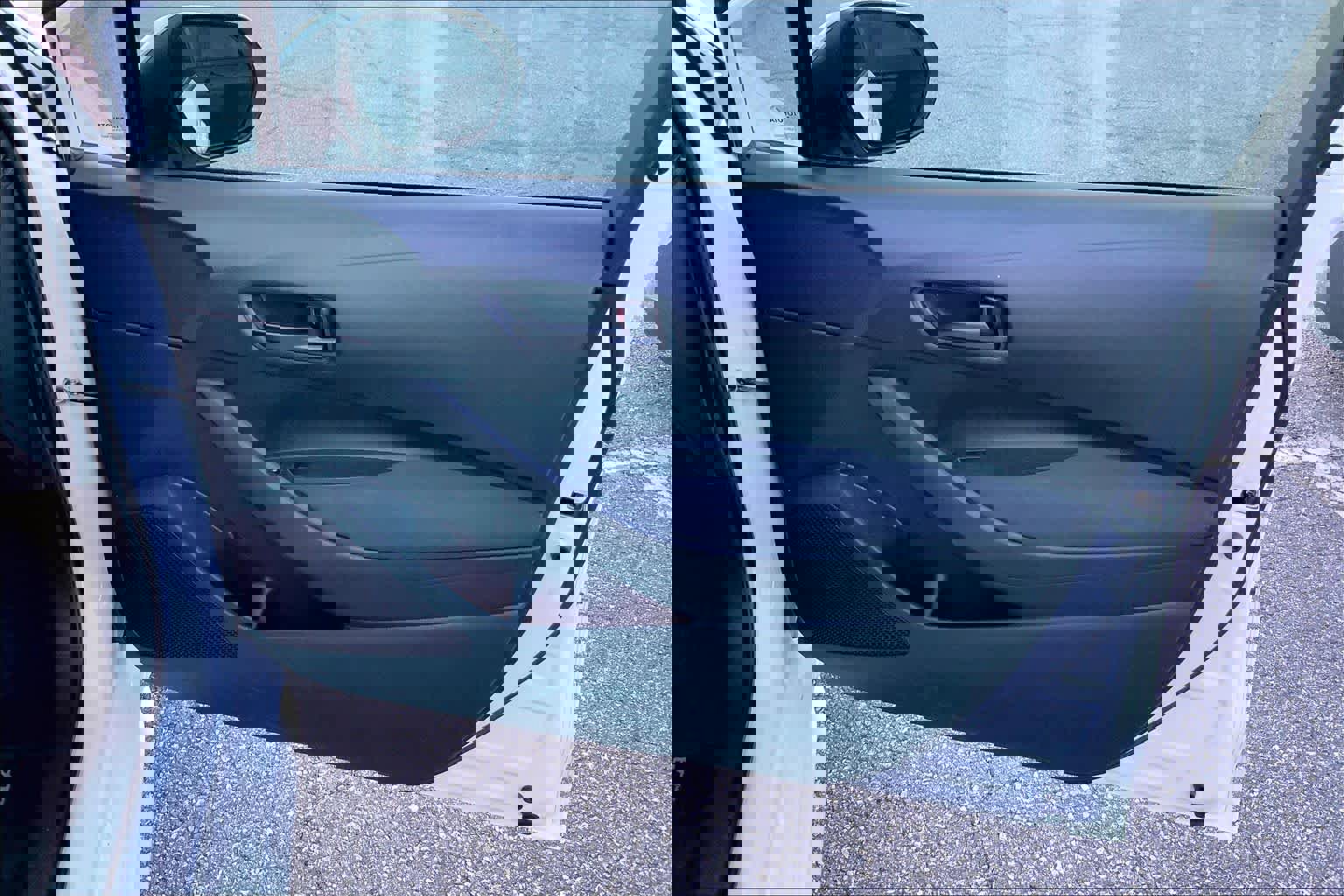 Used 2022 Toyota Corolla LE image 22