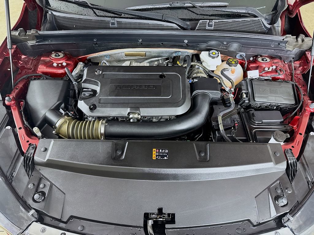 Used 2023 Buick Envision Avenir image 26