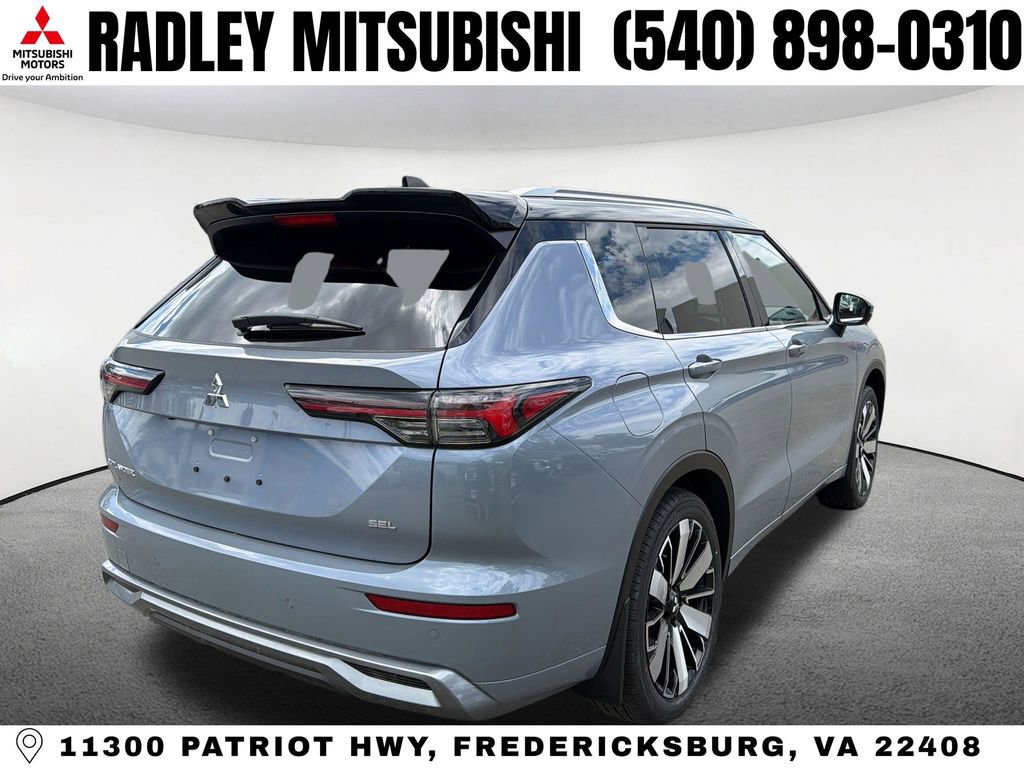 New 2026 Mitsubishi Outlander SEL image 18