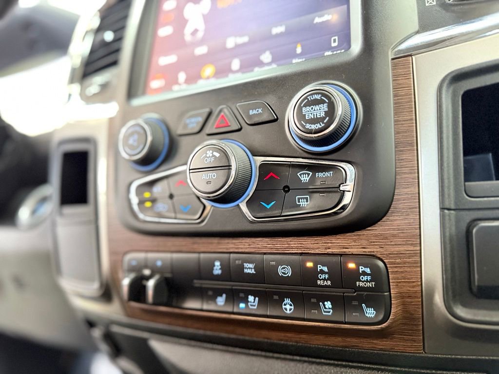 Used 2018 RAM 2500 Laramie image 38