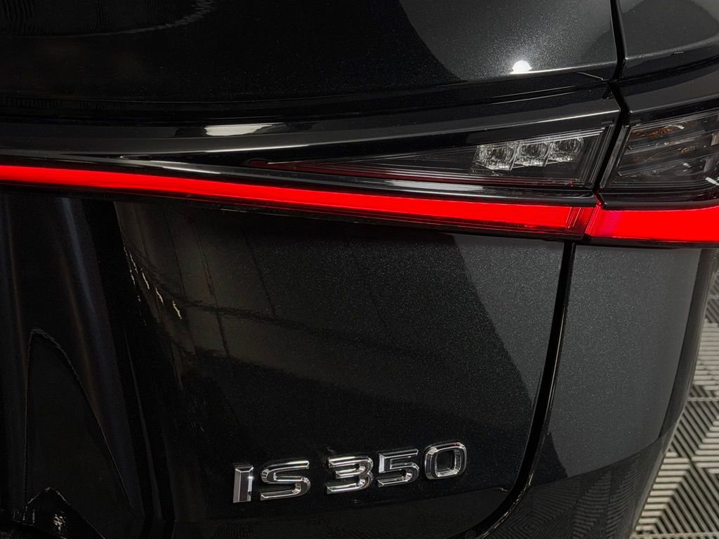 Used 2025 Lexus IS 350 F Sport image 12