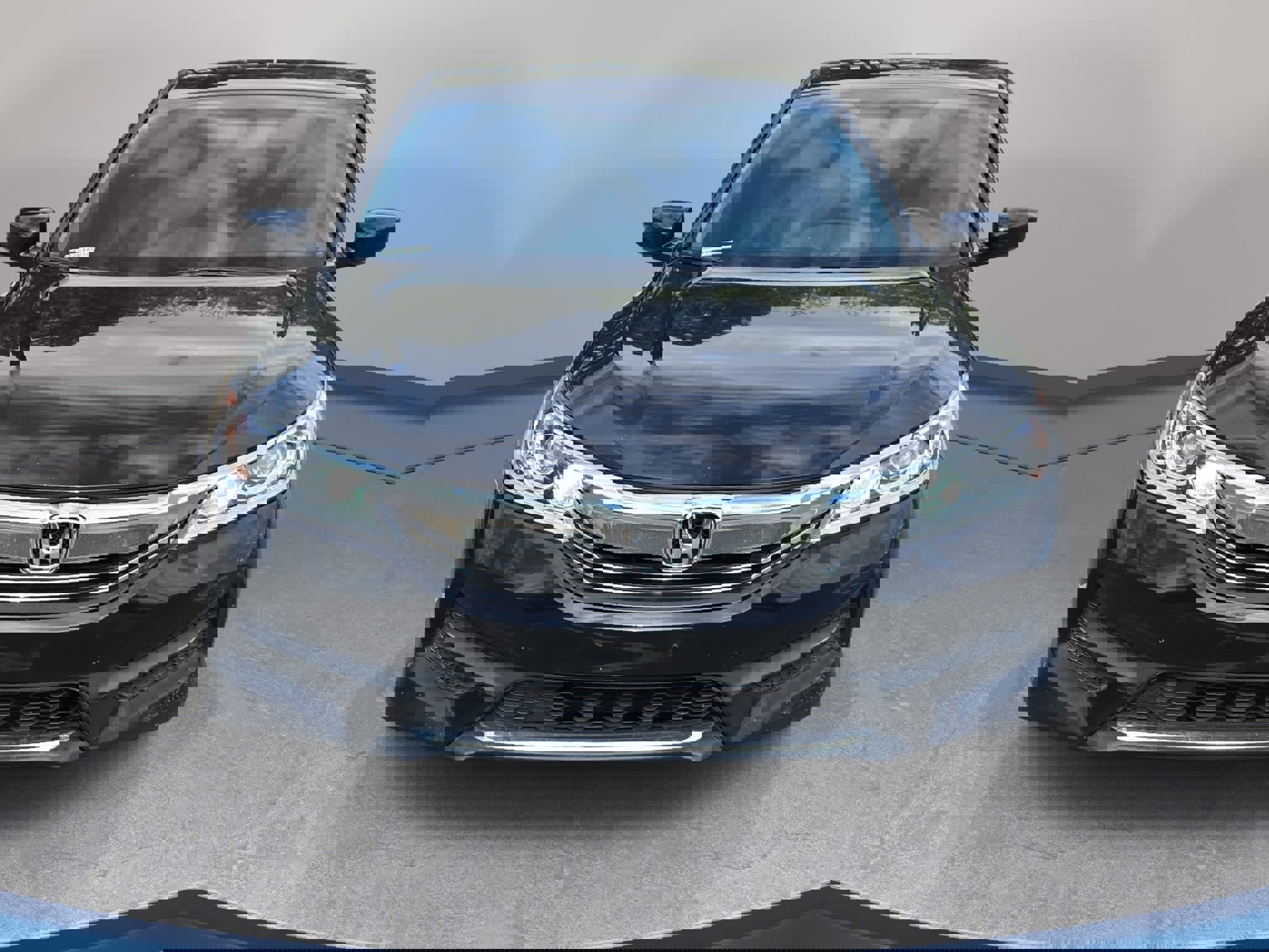 Used 2017 Honda Accord LX image 2