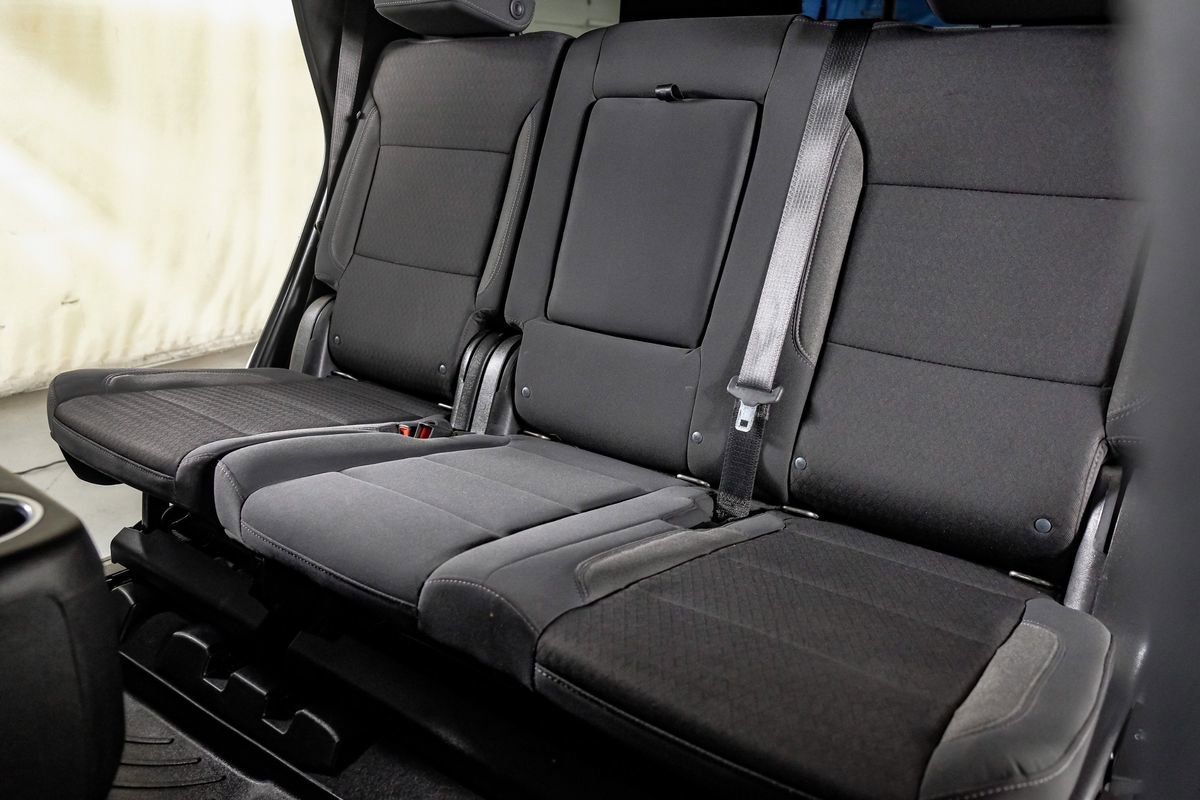 Used 2022 GMC Yukon SLE w/ Max Trailering Package image 31