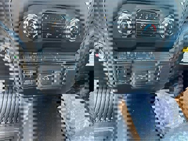 New 2025 GMC Sierra 3500 Pro w/ Convenience Package image 14