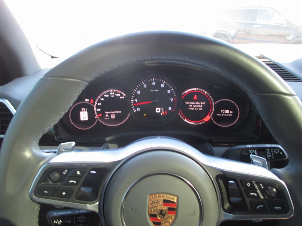 Used 2023 Porsche Cayenne image 24