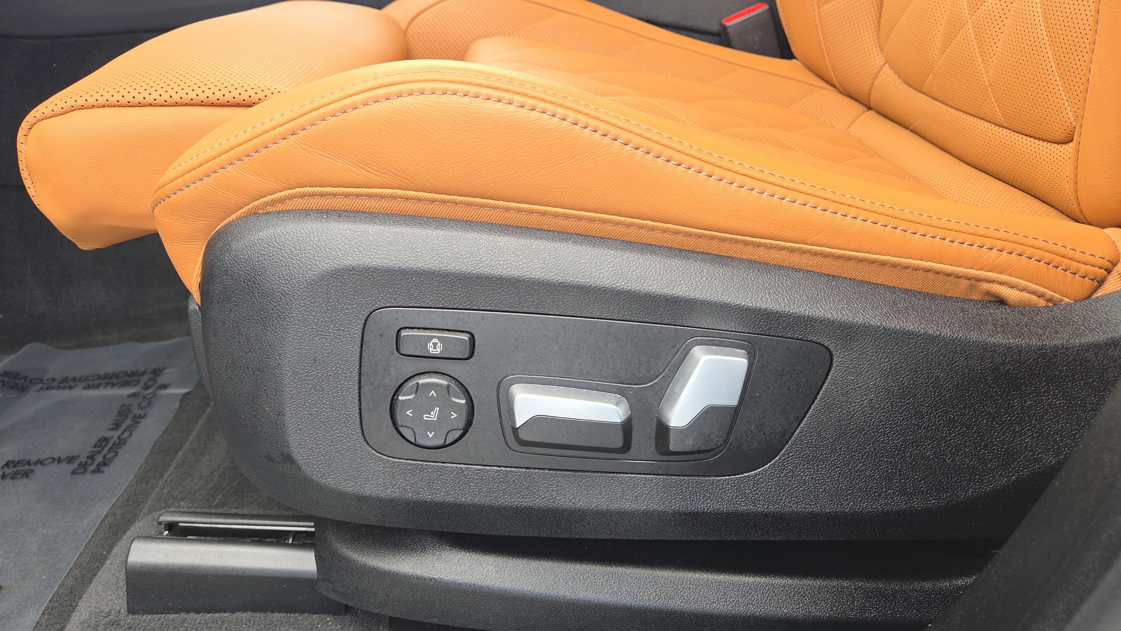 Certified 2024 BMW X5 sDrive40i w/ M Sport Package image 10