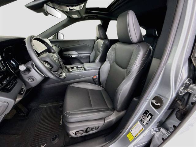 Certified 2026 Lexus RX 350 Premium w/ Accessory Package (2T) FWD image 19