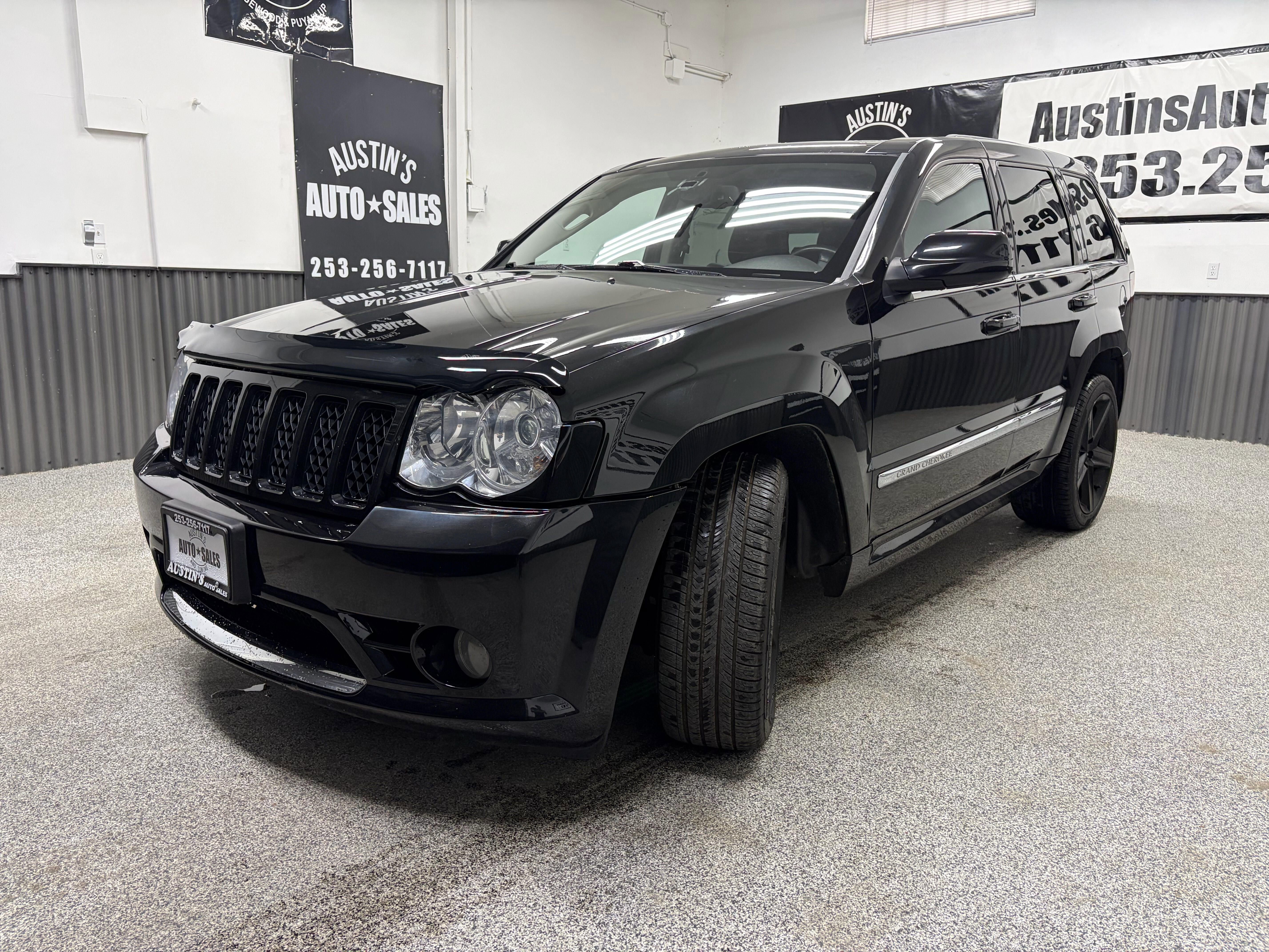 Used 2008 Jeep Grand Cherokee SRT8 w/ SRT Option Group II AWD/4WD image 6