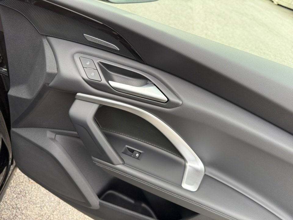 New 2025 Audi Q5 Premium Plus image 31