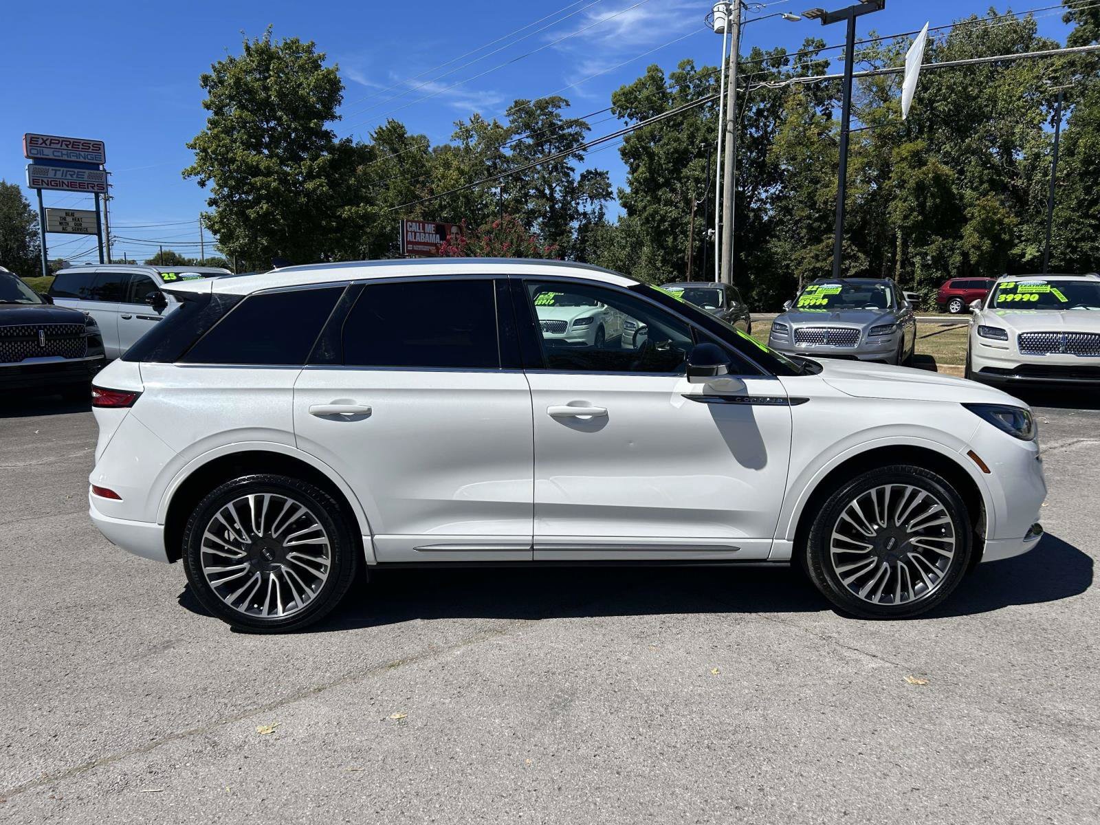 Used 2020 Lincoln Corsair Reserve w/ Appearance Package AWD/4WD image 2