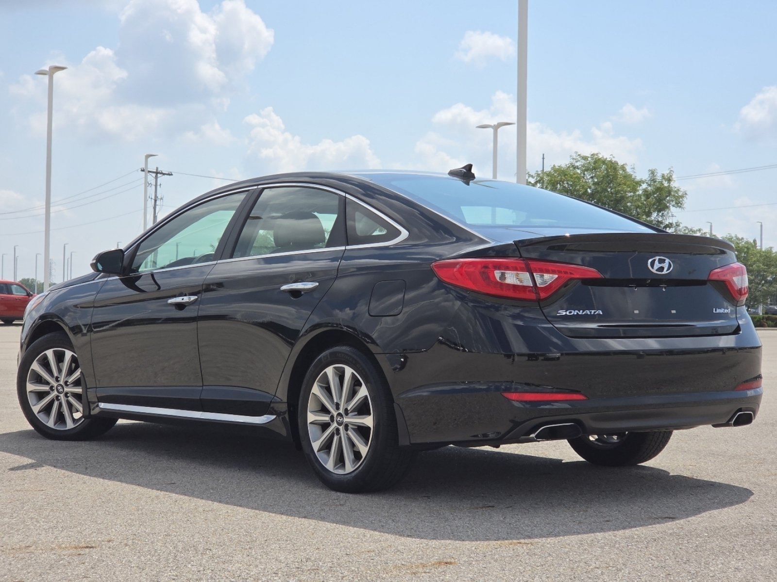 Used 2017 Hyundai Sonata Limited FWD image 15