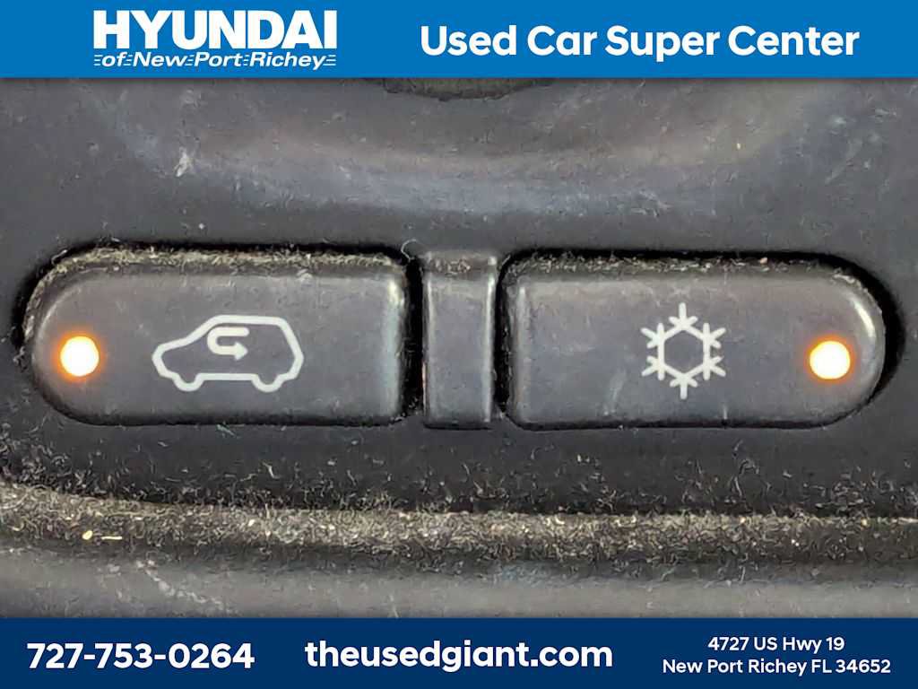 Used 2003 Chevrolet TrailBlazer LS w/ Preferred Equipment Group AWD/4WD image 23