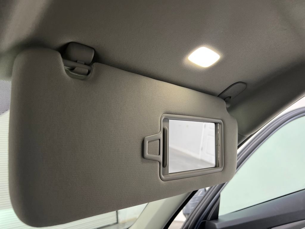 Used 2025 Kia Telluride S image 71