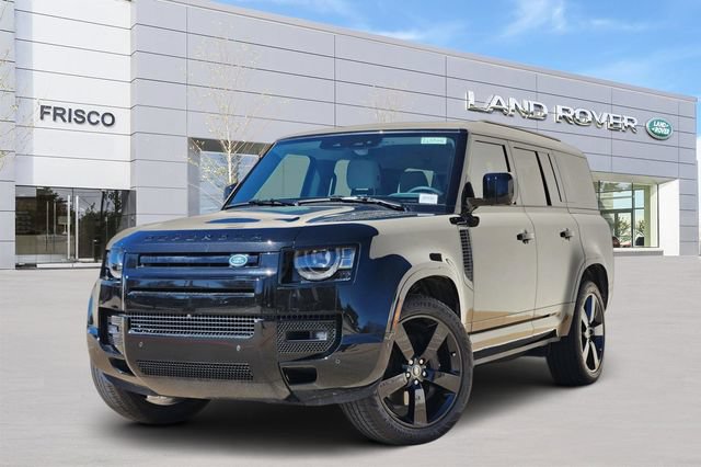 Used 2025 Land Rover Defender 130 X-Dynamic SE AWD/4WD image 1