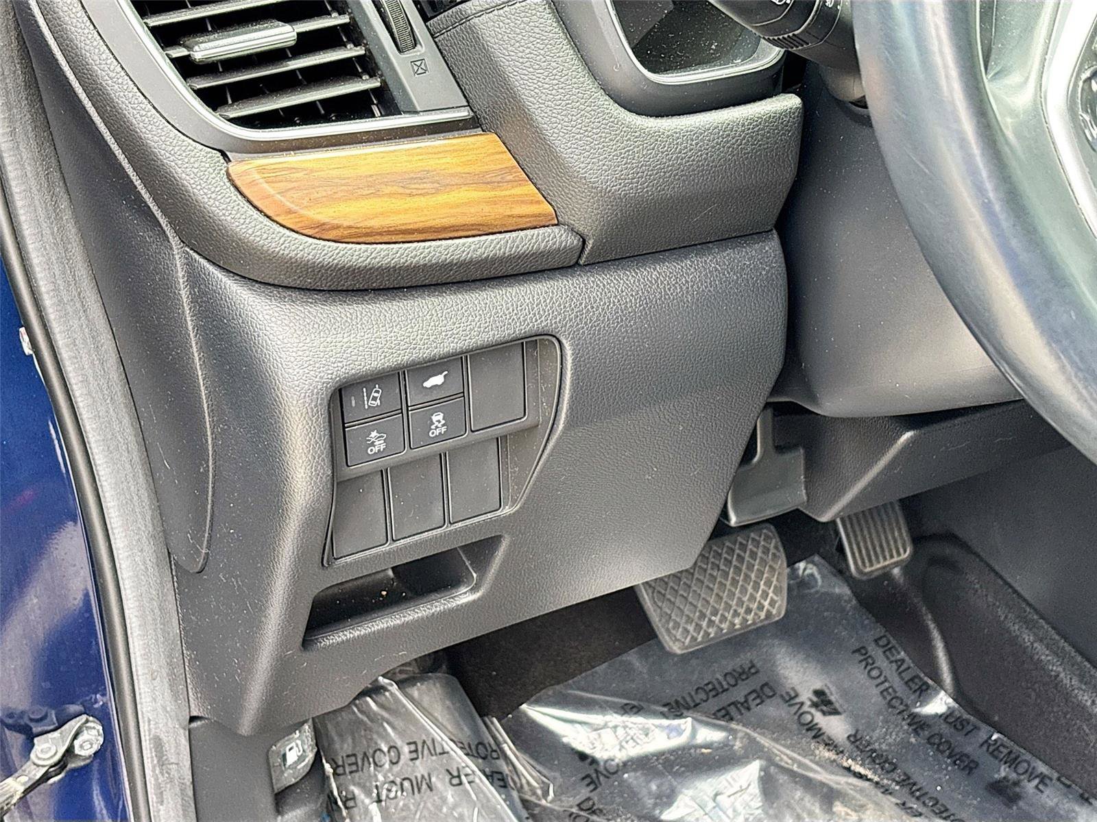 Used 2019 Honda CR-V Touring image 10