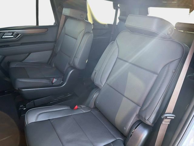 New 2026 GMC Yukon Denali w/ Denali Reserve Package image 12