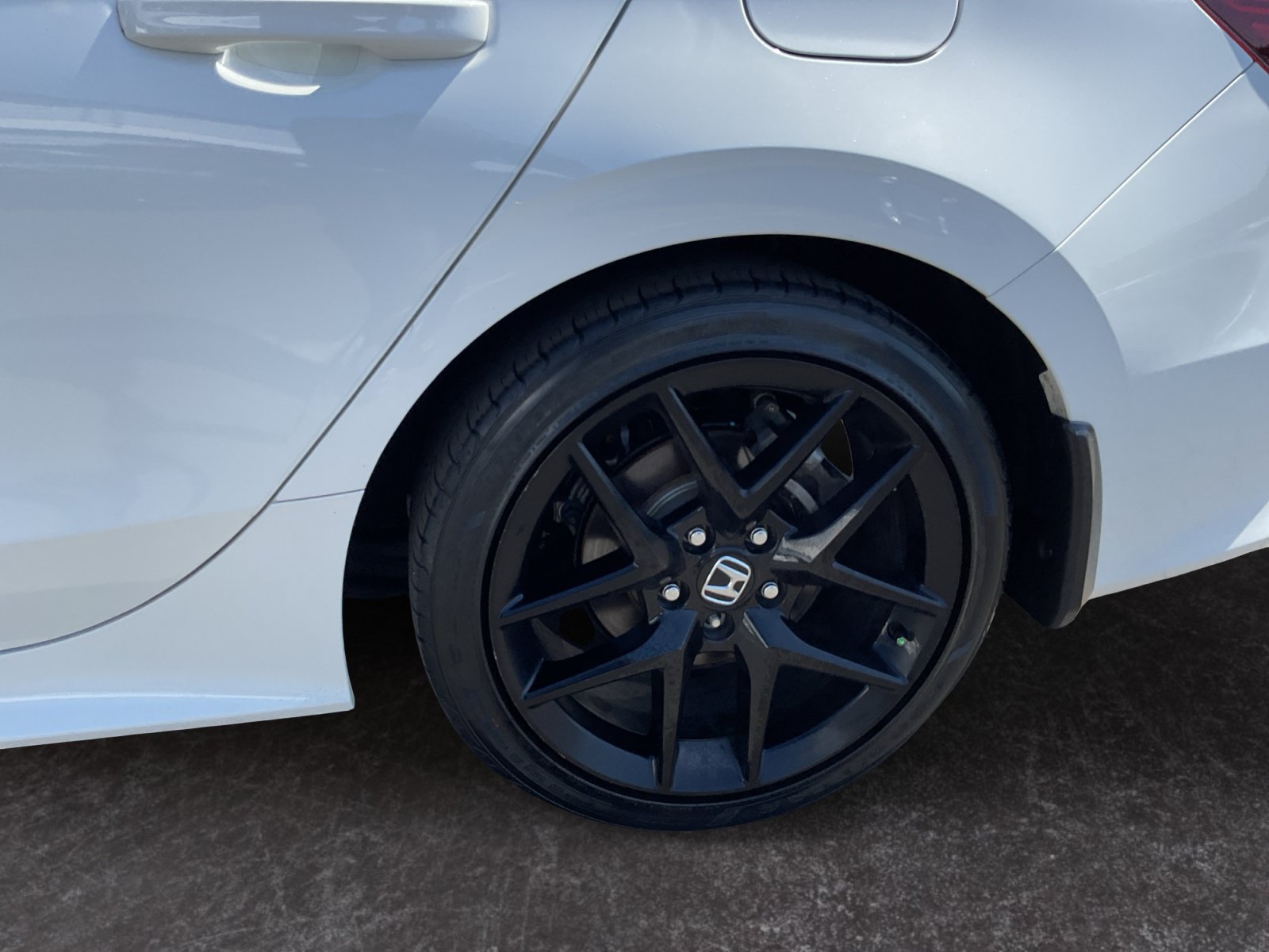 Used 2025 Honda Civic Sport Touring image 9