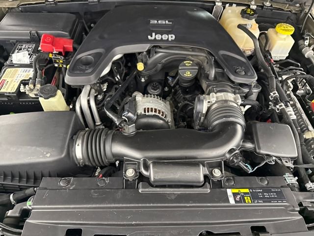 Used 2020 Jeep Gladiator Rubicon image 32