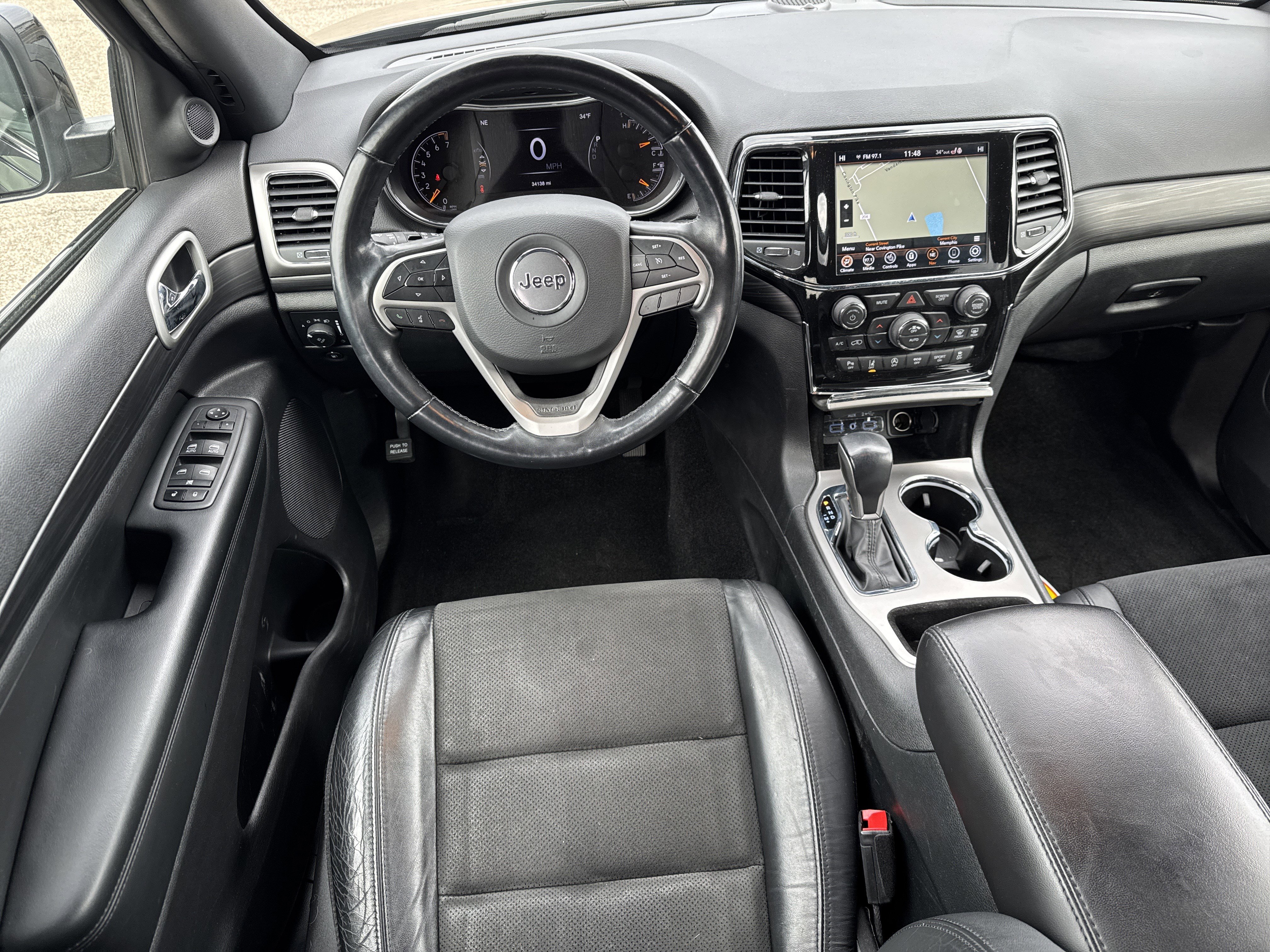 Used 2022 Jeep Grand Cherokee Laredo X image 7