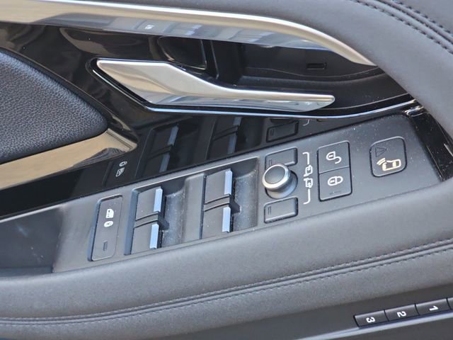Used 2020 Land Rover Range Rover Evoque SE image 30