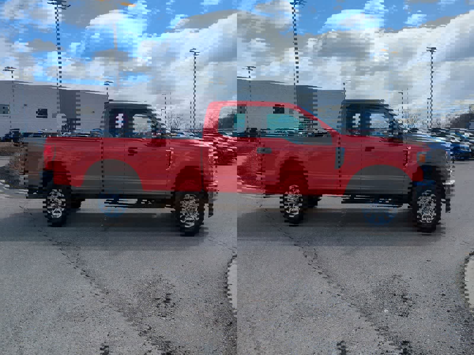 Used 2022 Ford F250 XL w/ STX Appearance Package AWD/4WD image 9