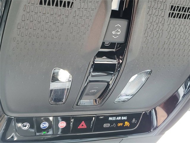 New 2025 Cadillac Lyriq Luxury image 20