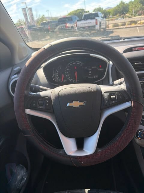 Used 2018 Chevrolet Sonic LT w/ Convenience Package FWD image 13