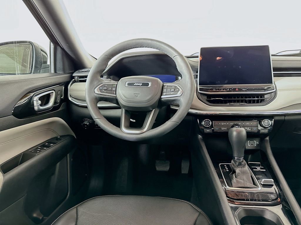 Used 2024 Jeep Compass Limited w/ Elite Group image 30