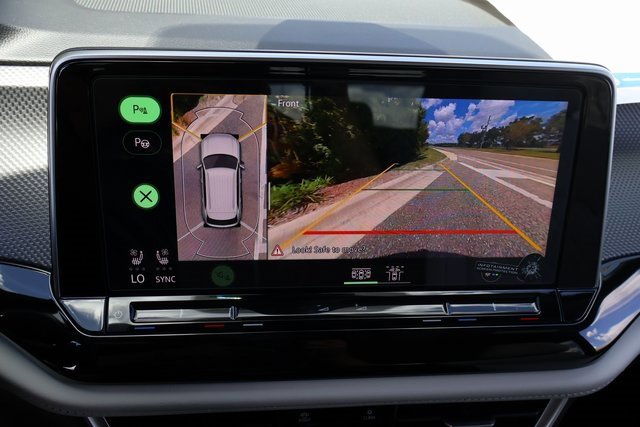 New 2026 Volkswagen Atlas Cross Sport SEL Premium R-Line image 24